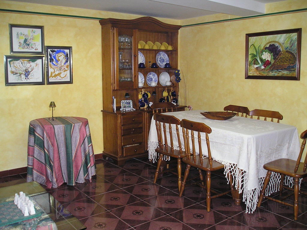 Posada Trisileja Cos Exterior photo